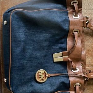 Michael Kors satchel purse